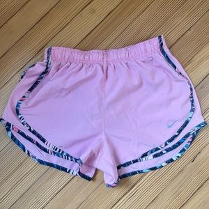 Nike tempo dri fit shorts